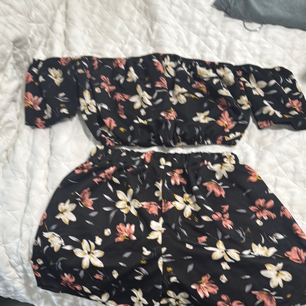 SHEIN Black Floral Two-Piece Set